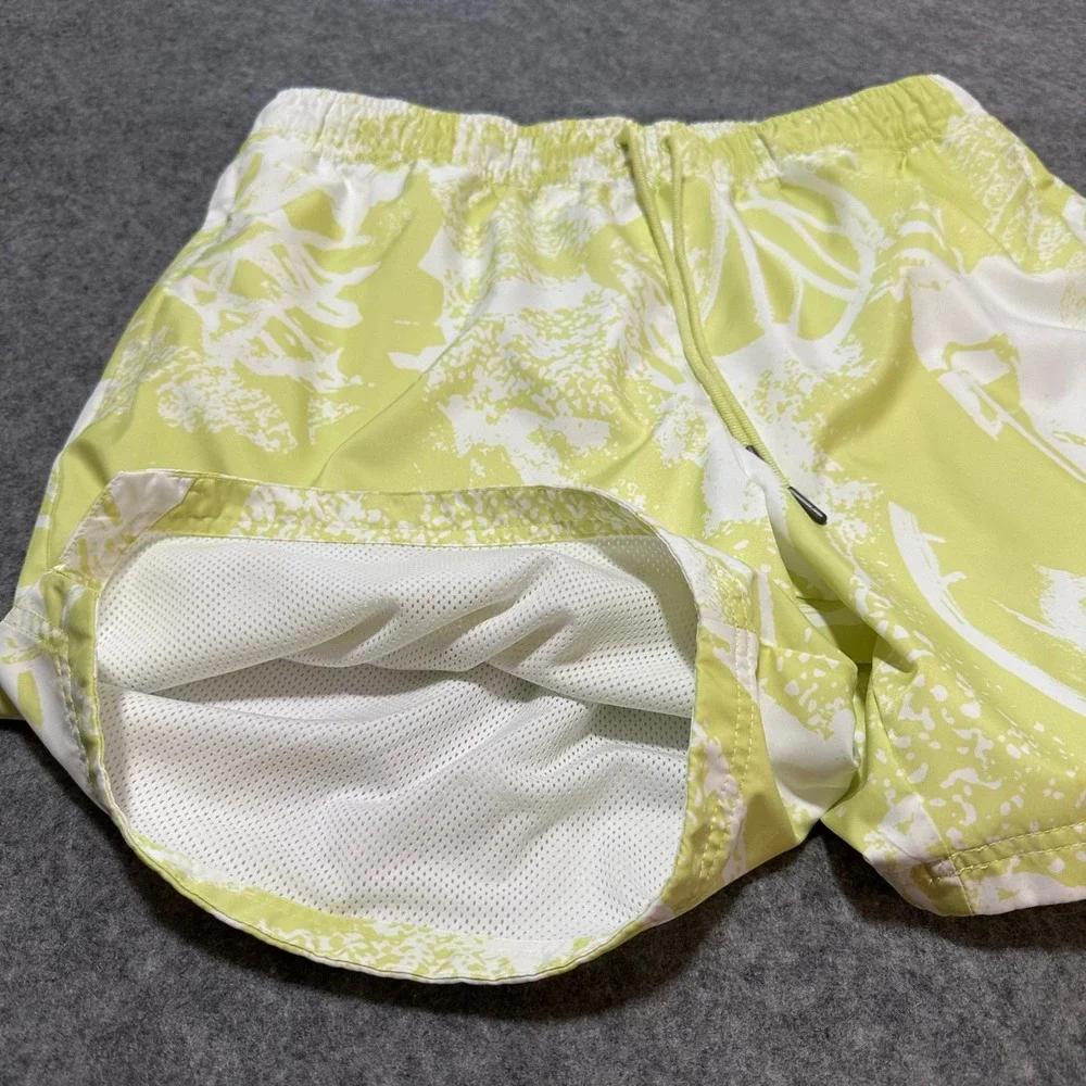 Jordan Flight Poolside Shorts Mens L Limelight Beach Streetwear Basketball